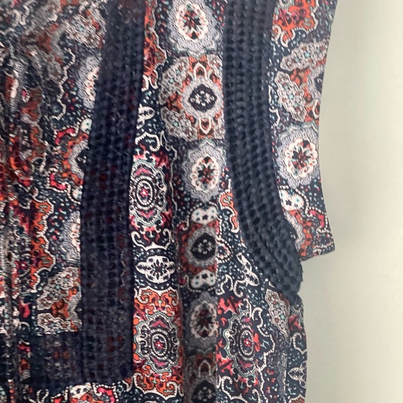 Daniel Rainn Paisley Embroidered Detail Top Size S - Picture 4 of 10